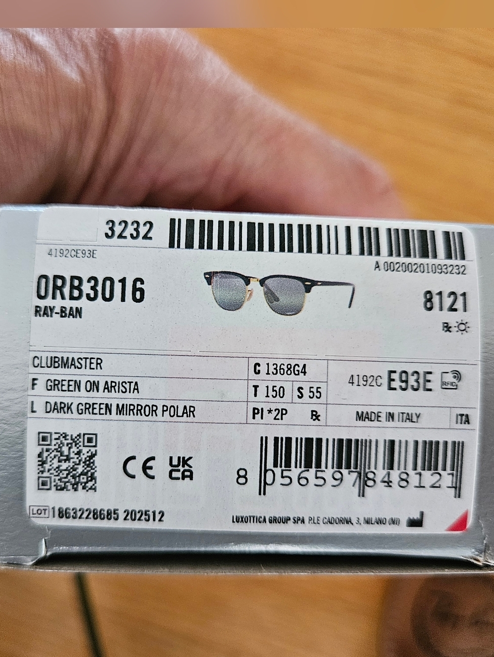 Ray-Ban Clubmaster ORB3016 Chromance Polarized Sunglasses - Green and Gold Frame - Picture 4 of 5